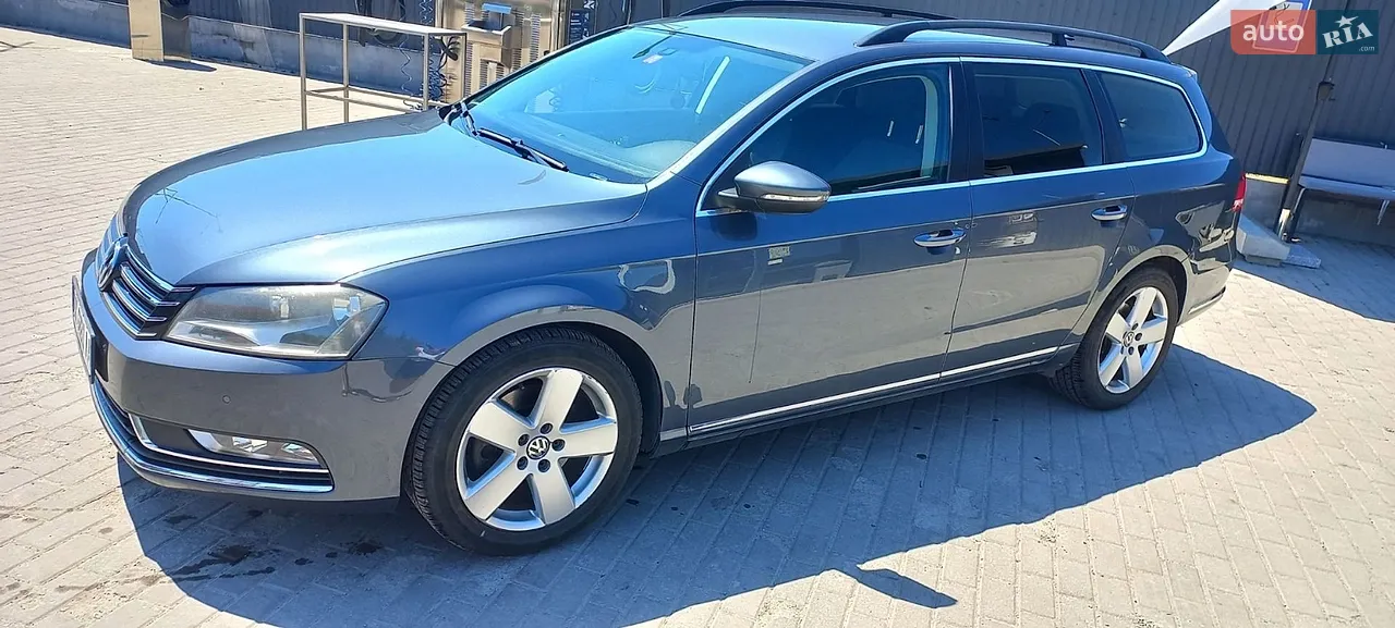 2013 Volkswagen Passat - мініатюра 30