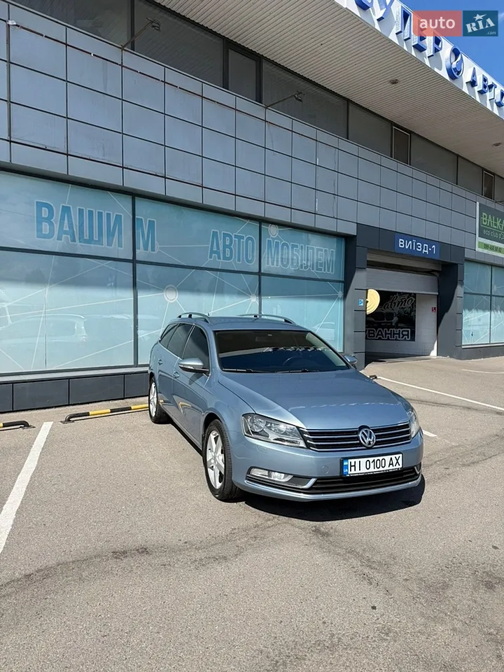 2013 Volkswagen Passat - мініатюра 13