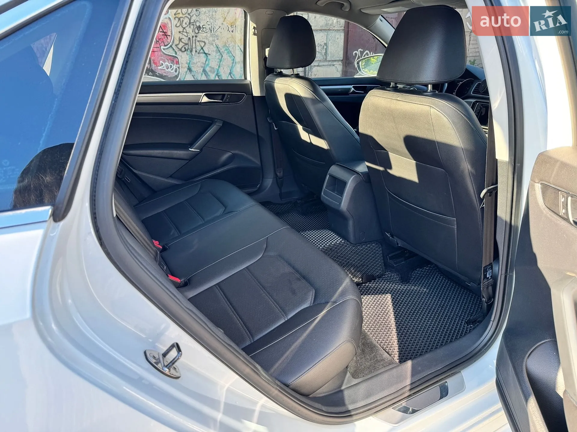 2017 Volkswagen Passat - мініатюра 13