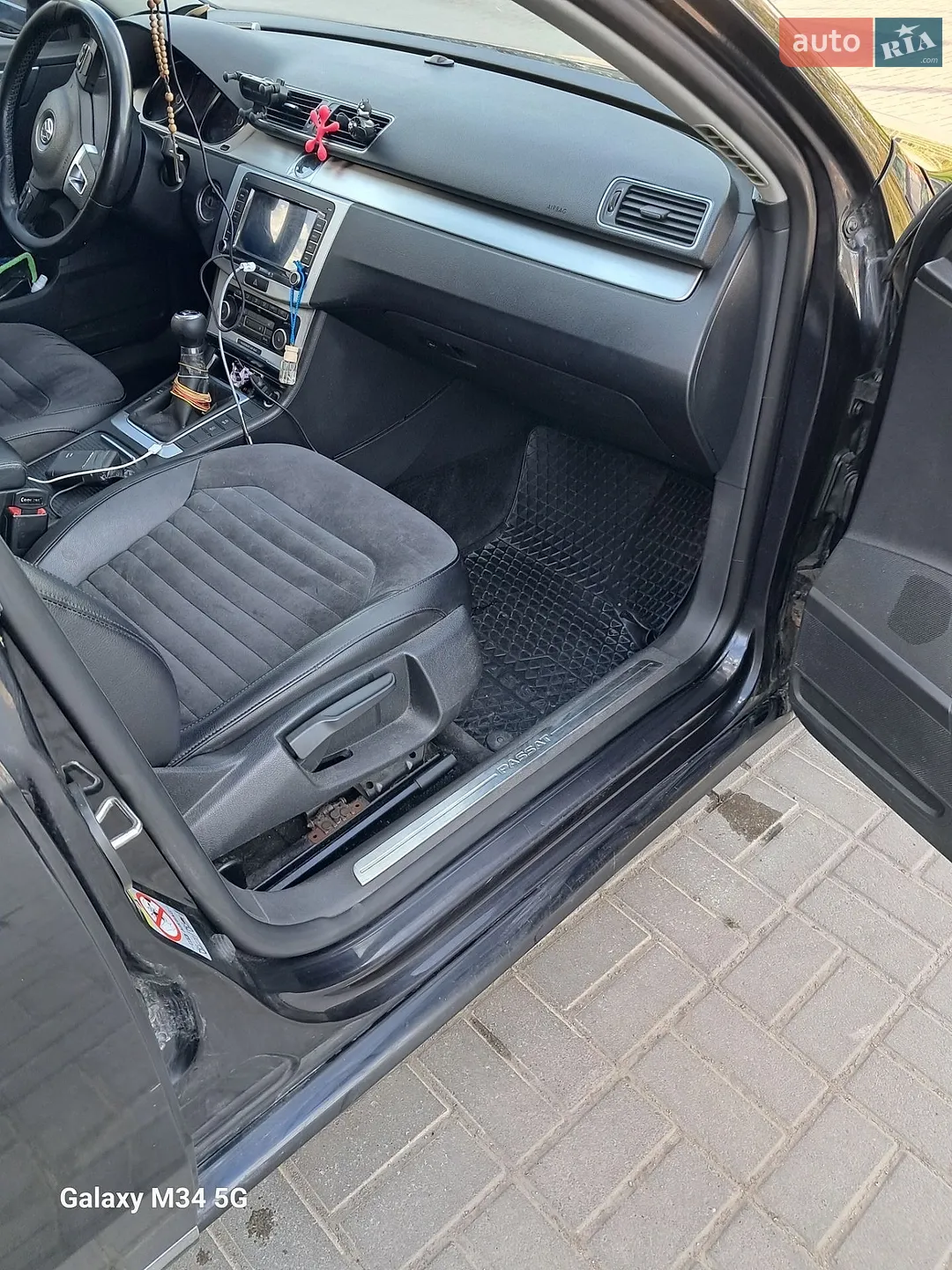 2010 Volkswagen Passat - мініатюра 16