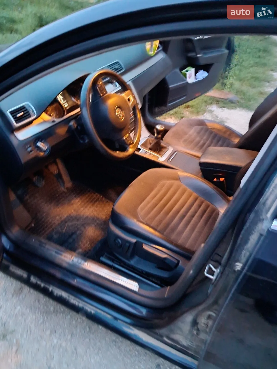 2010 Volkswagen Passat - мініатюра 20