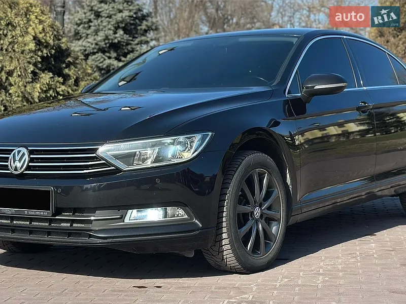Volkswagen Passat 2015 VIN WVWZZZ3CZGE017909 фото оголошення 4 з 80