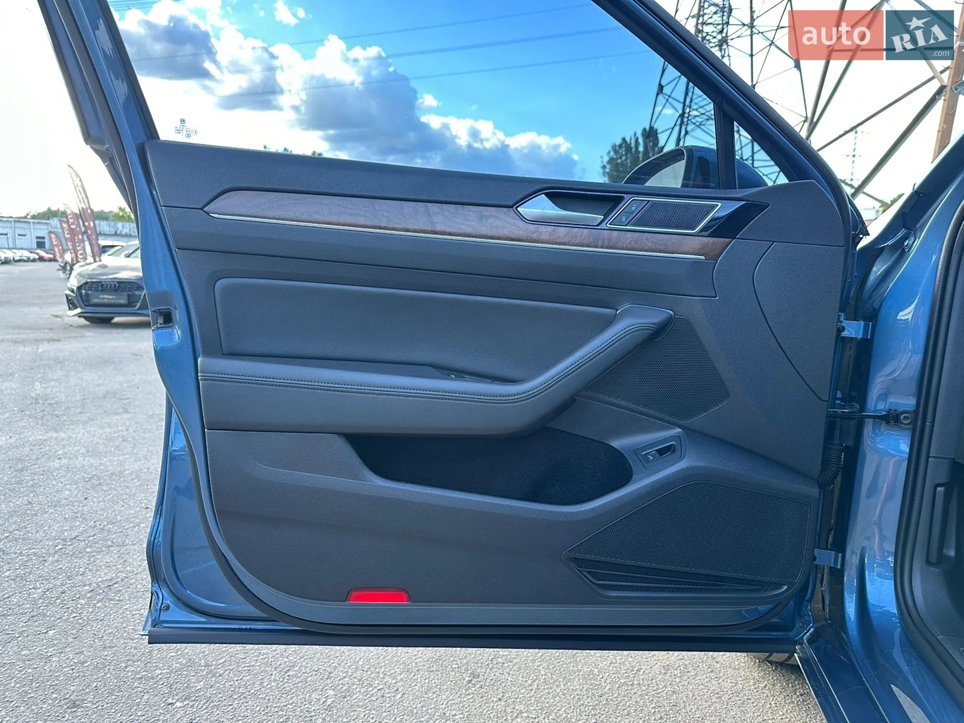 2017 Volkswagen Passat - мініатюра 15