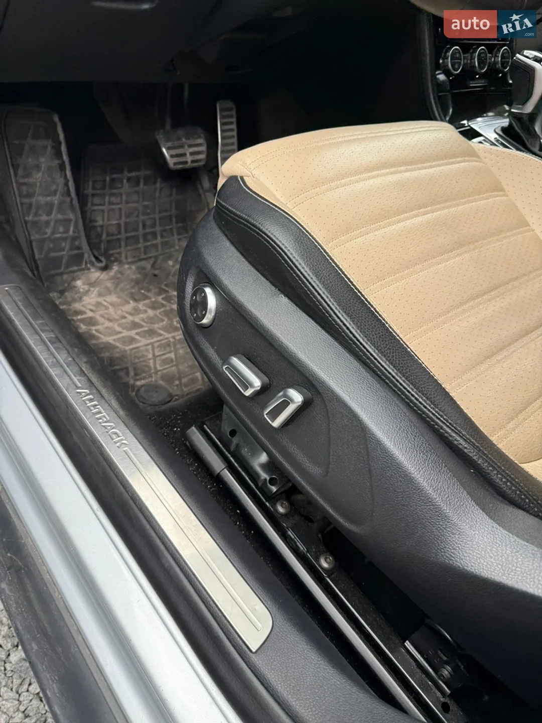 2012 Volkswagen Passat - мініатюра 14