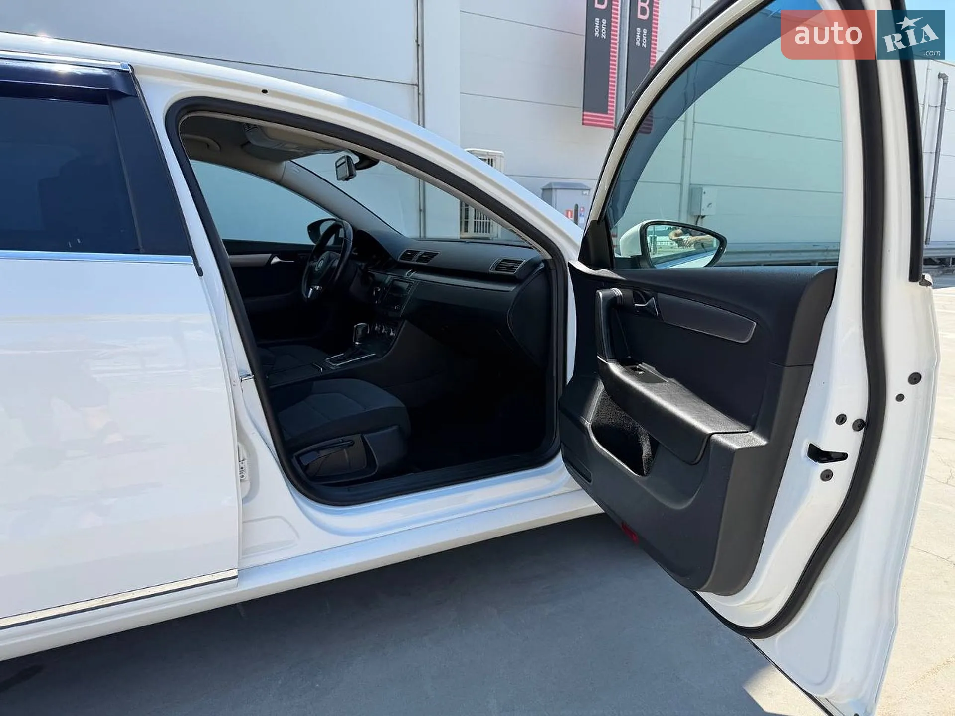 2013 Volkswagen Passat - мініатюра 17