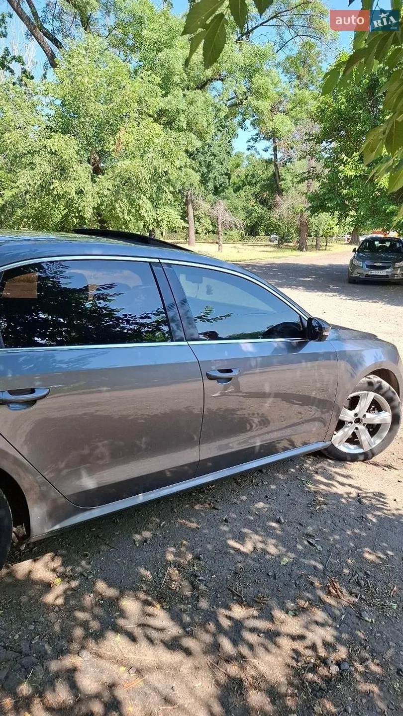 2013 Volkswagen Passat - мініатюра 5