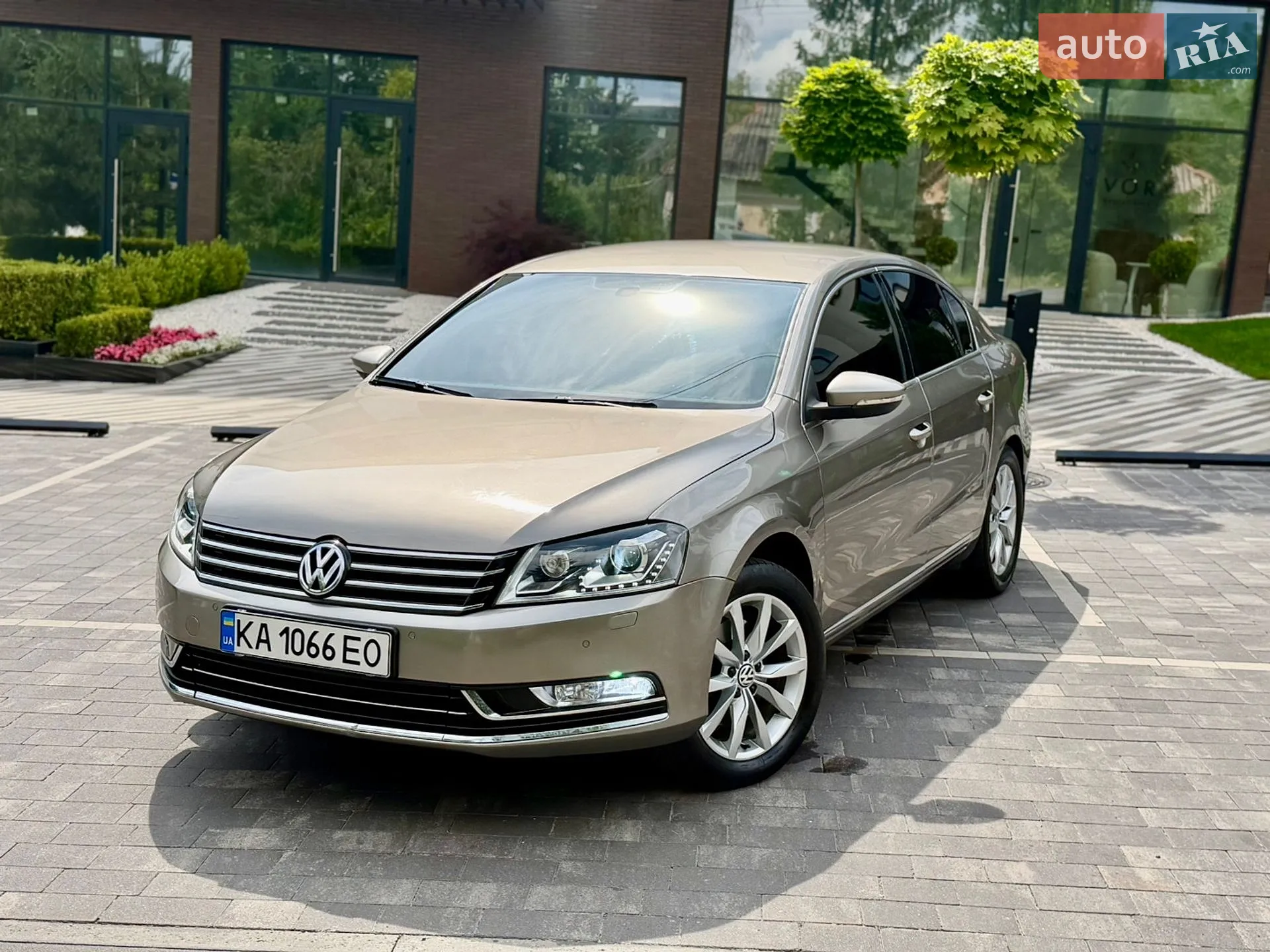 2014 Volkswagen Passat - мініатюра 4