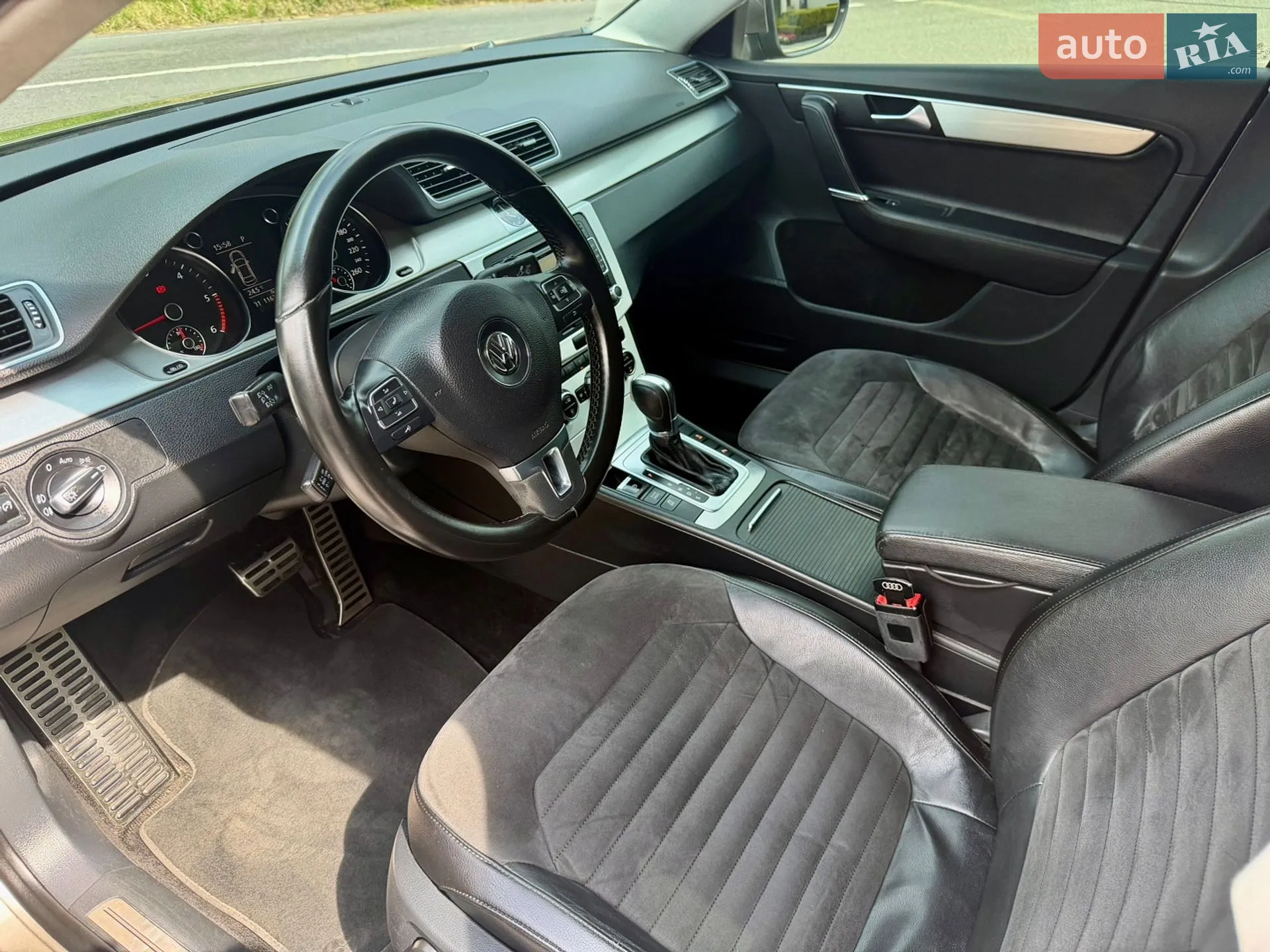 2014 Volkswagen Passat - мініатюра 29
