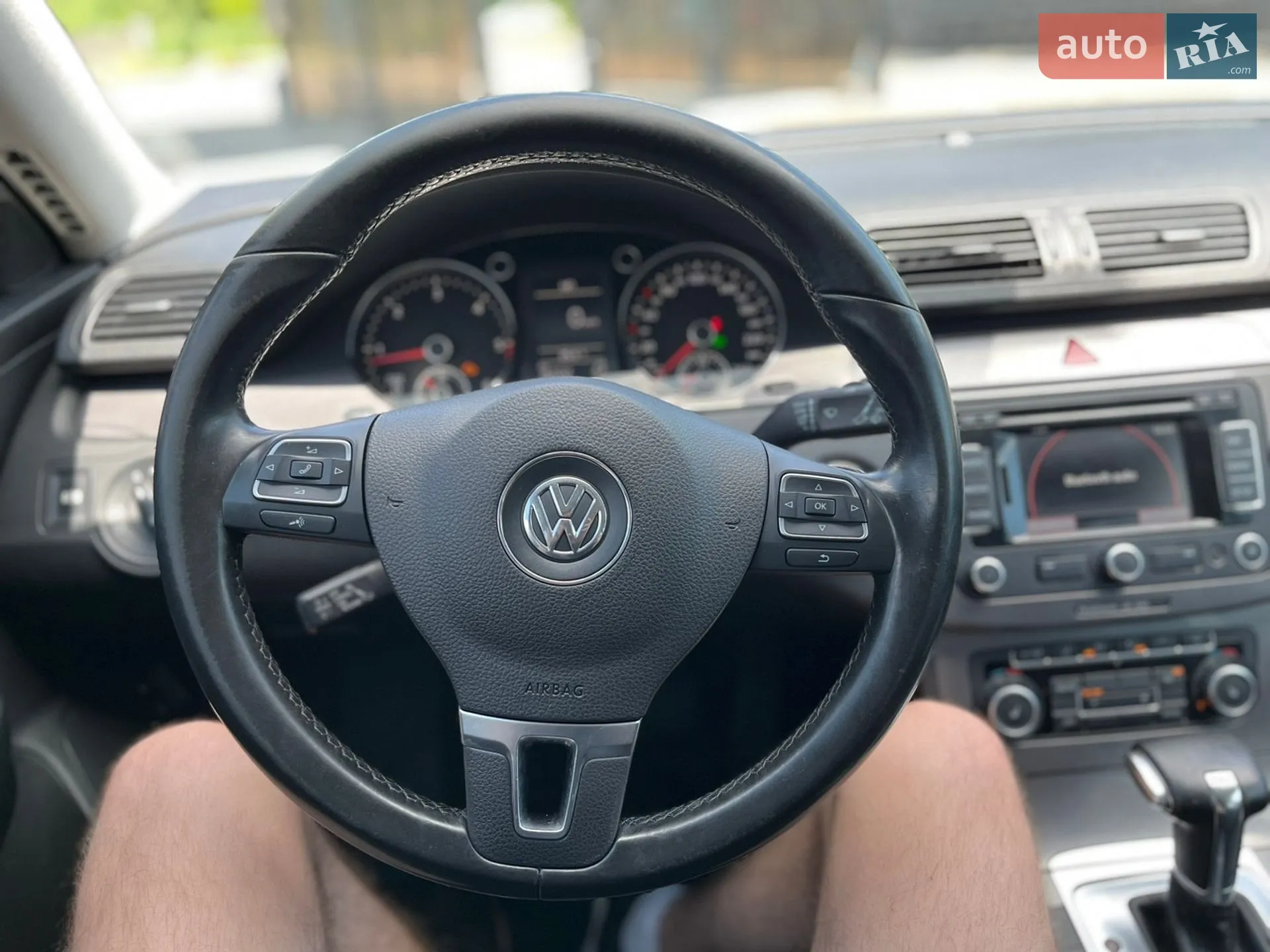2010 Volkswagen Passat - мініатюра 17