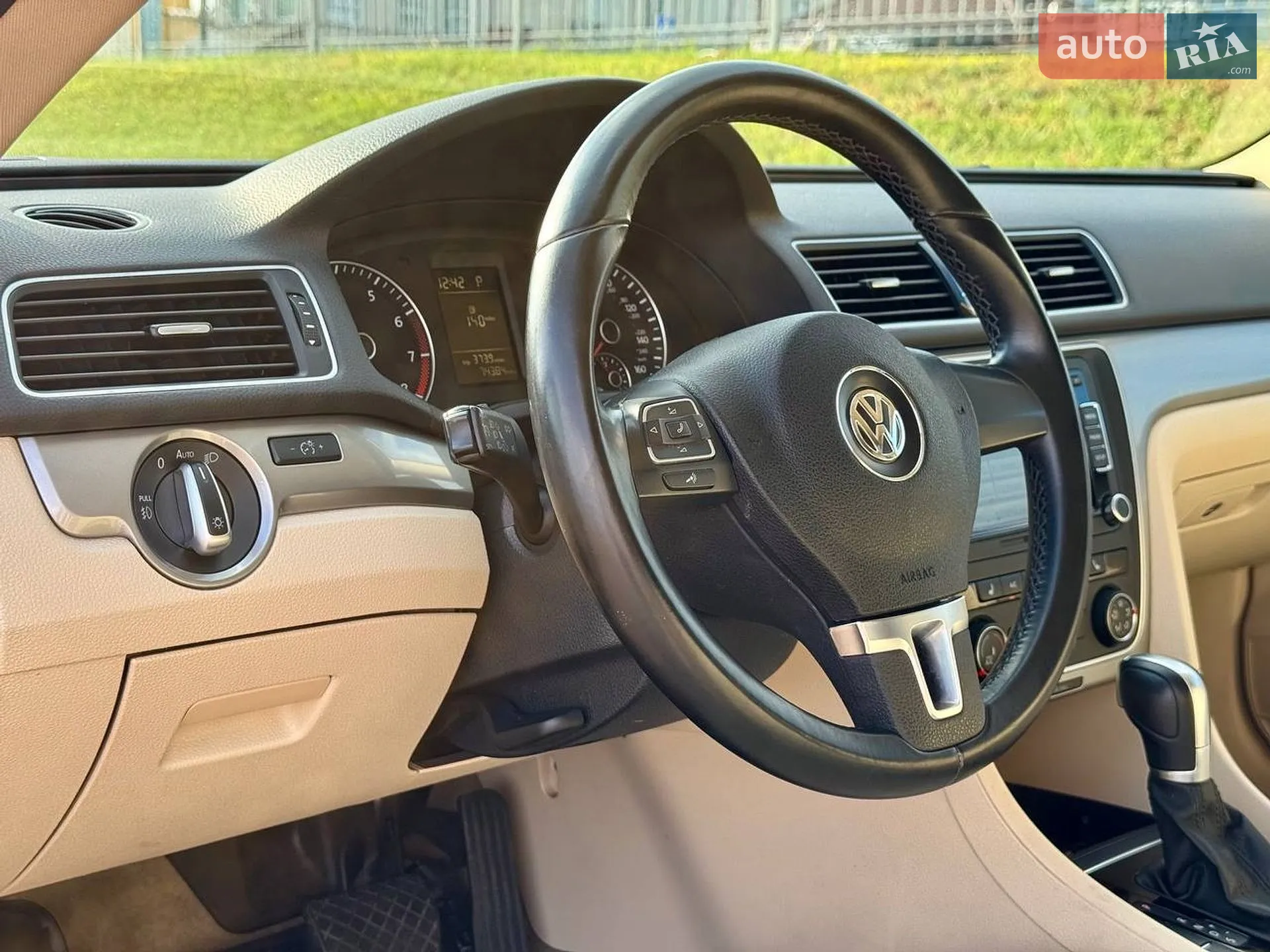 2015 Volkswagen Passat - мініатюра 19
