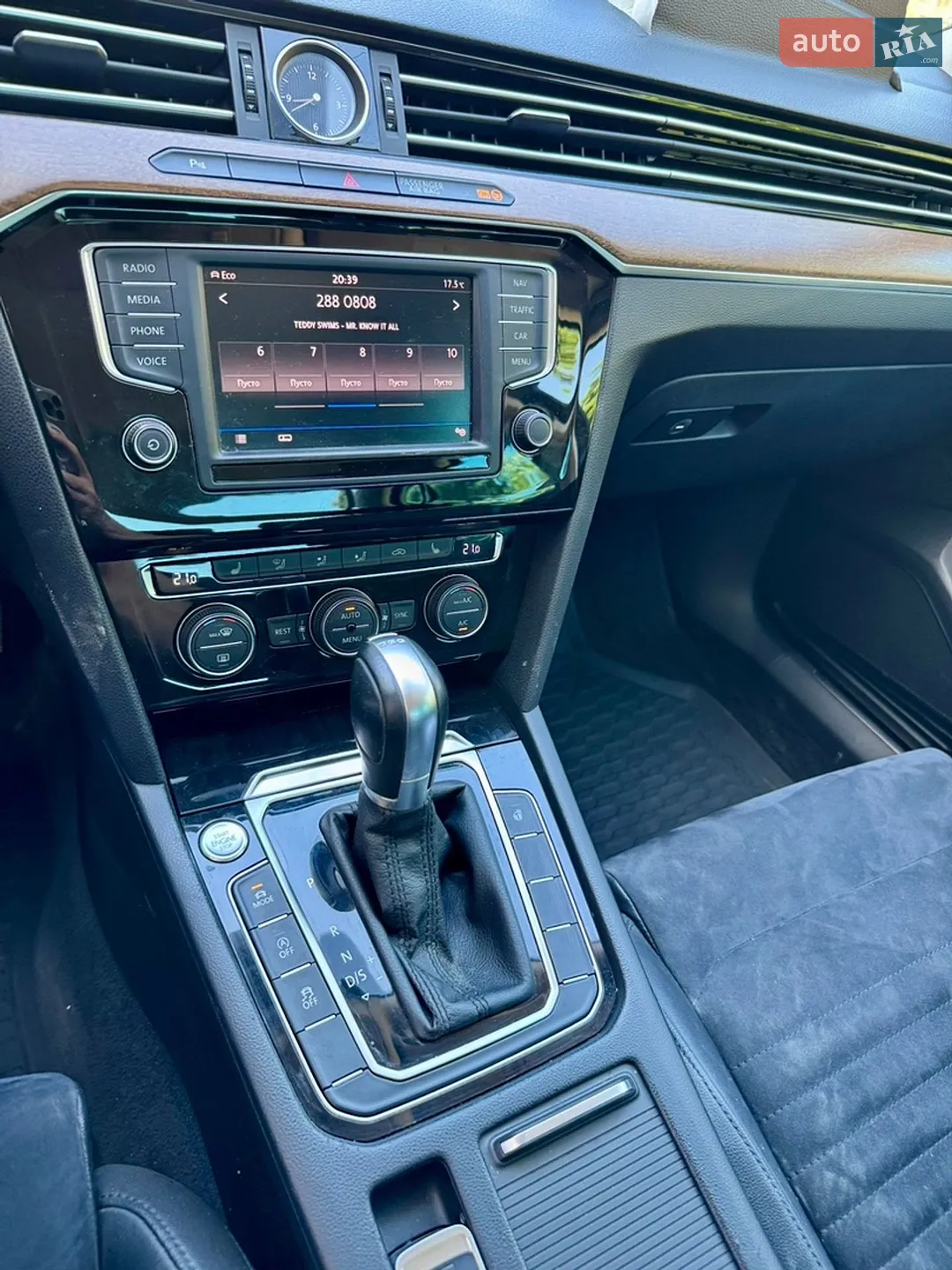 2017 Volkswagen Passat - мініатюра 21