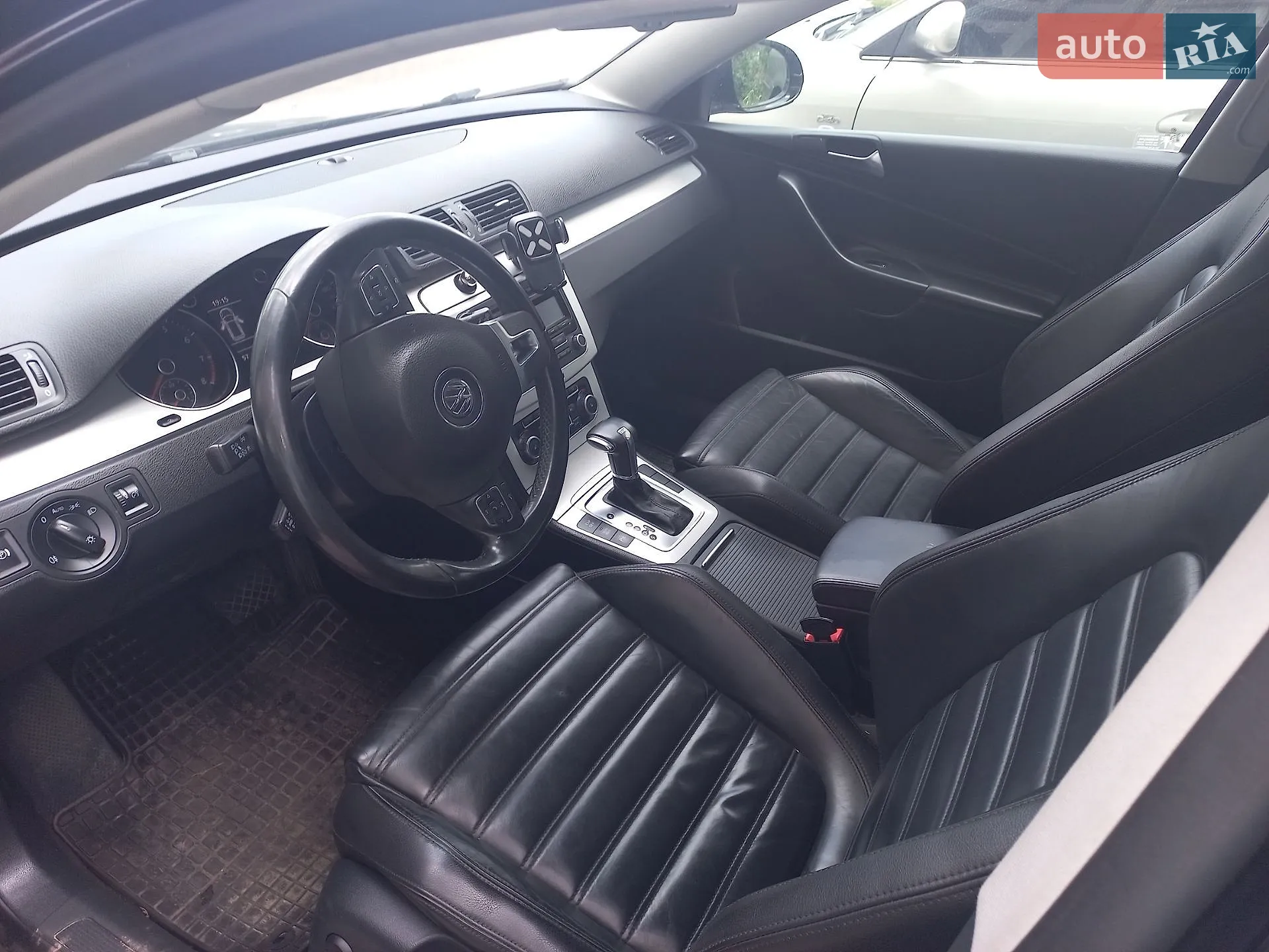 2010 Volkswagen Passat - мініатюра 6