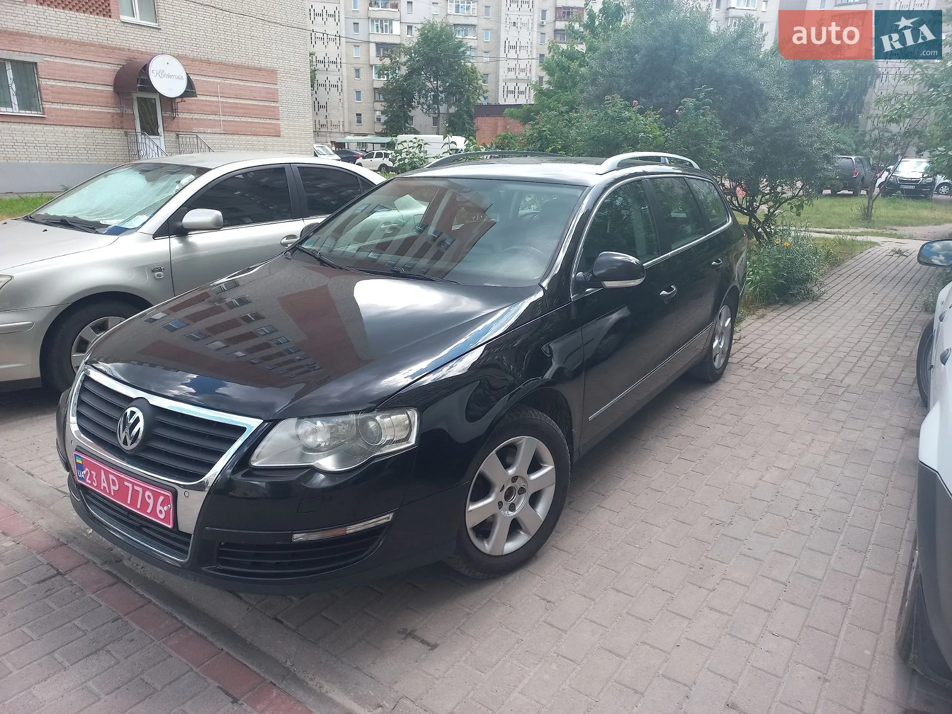 2010 Volkswagen Passat - фото 1
