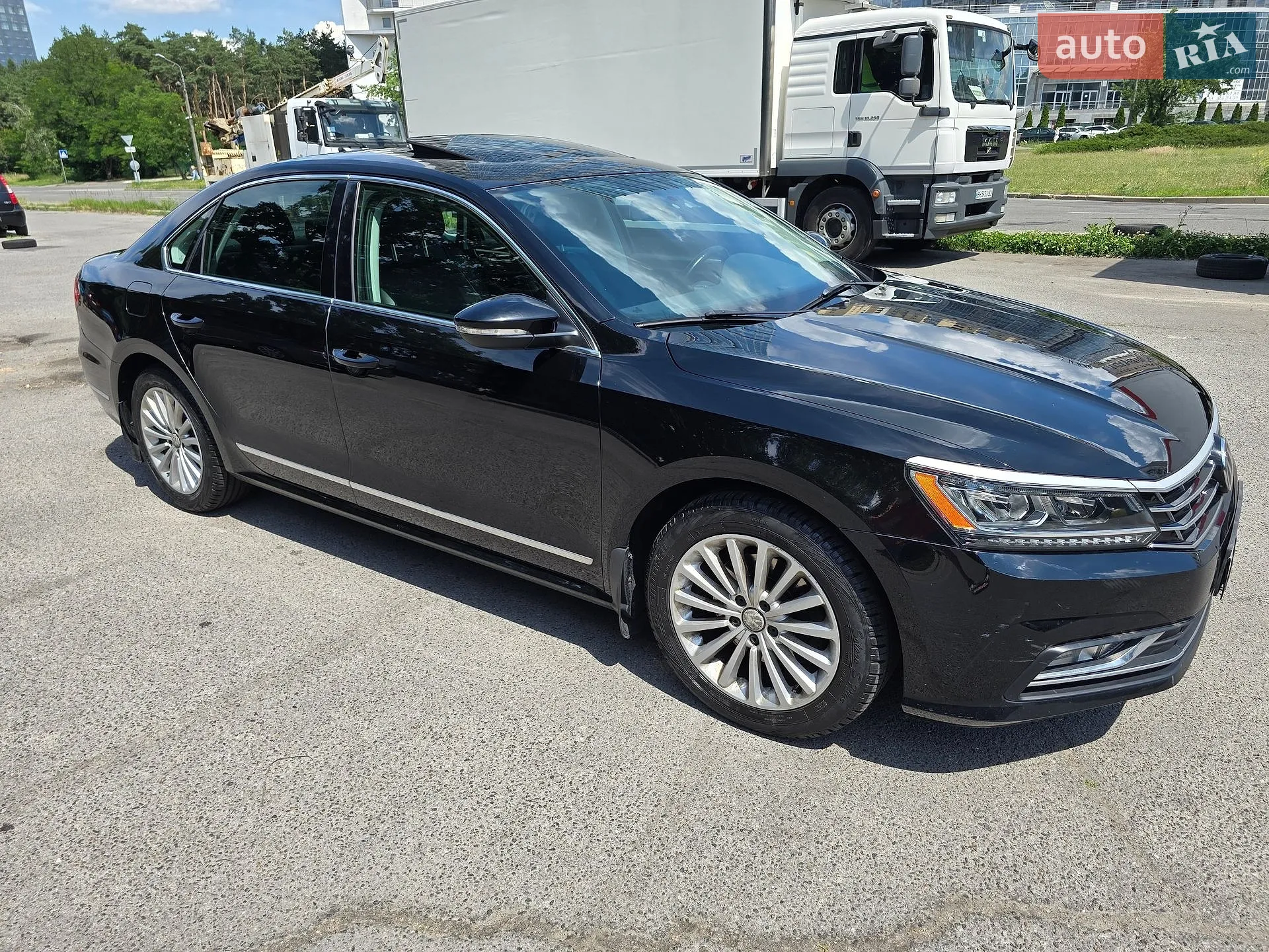 2016 Volkswagen Passat - мініатюра 2