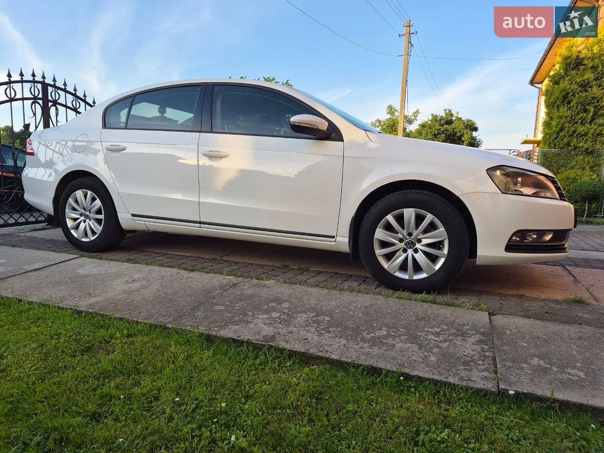 2013 Volkswagen Passat - мініатюра 10