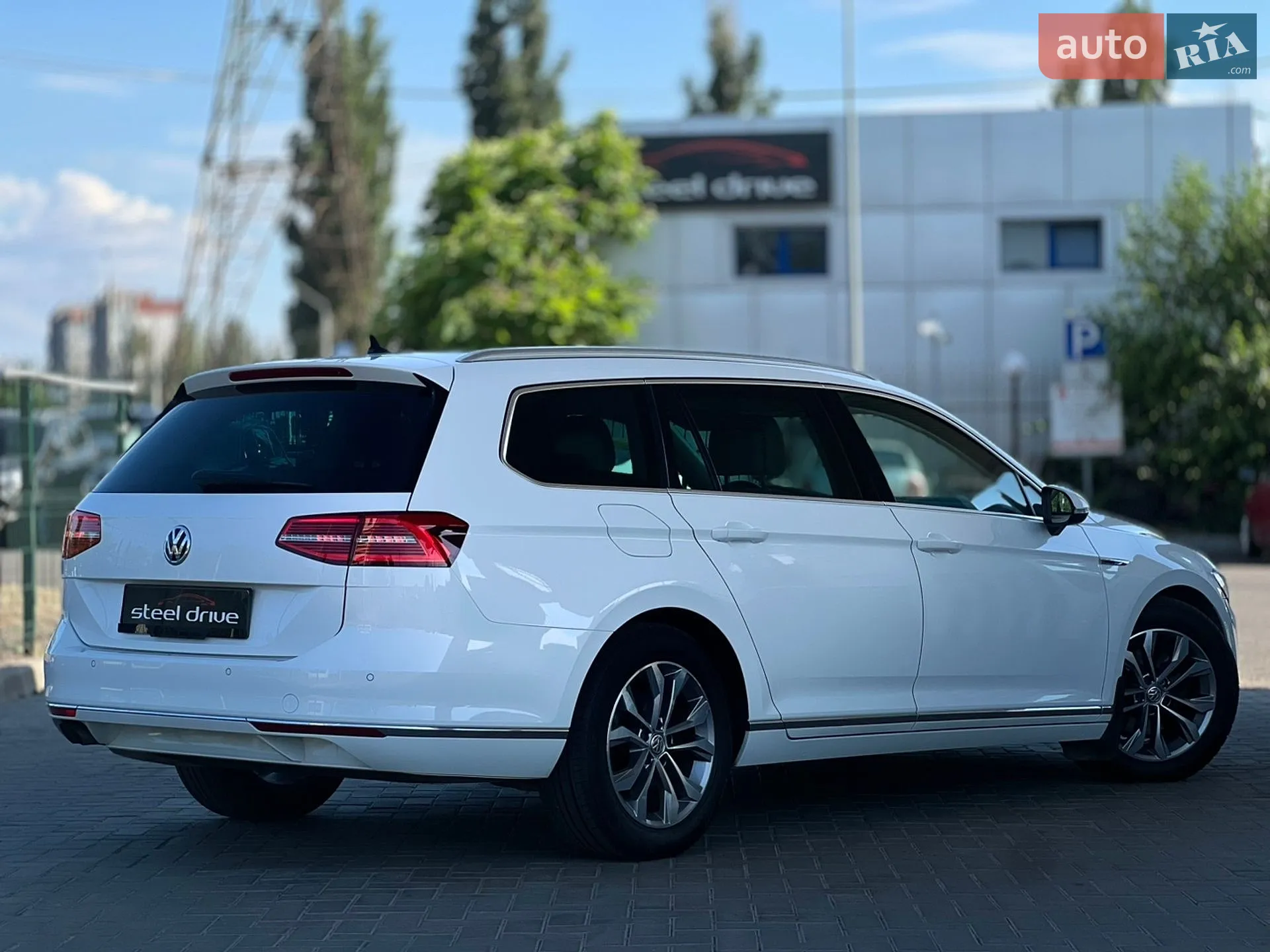 2015 Volkswagen Passat - мініатюра 8