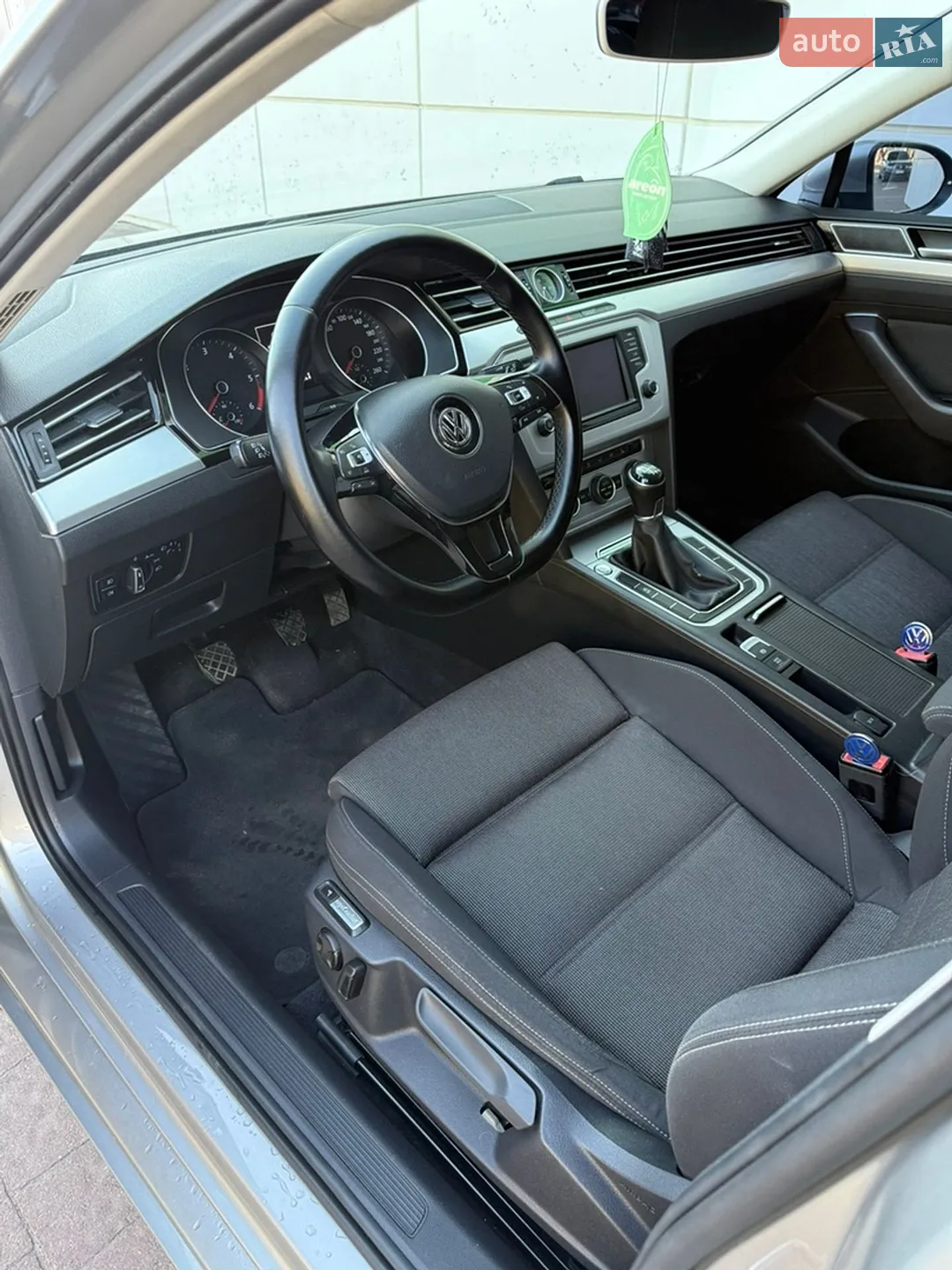 2011 Skoda Fabia - мініатюра 12