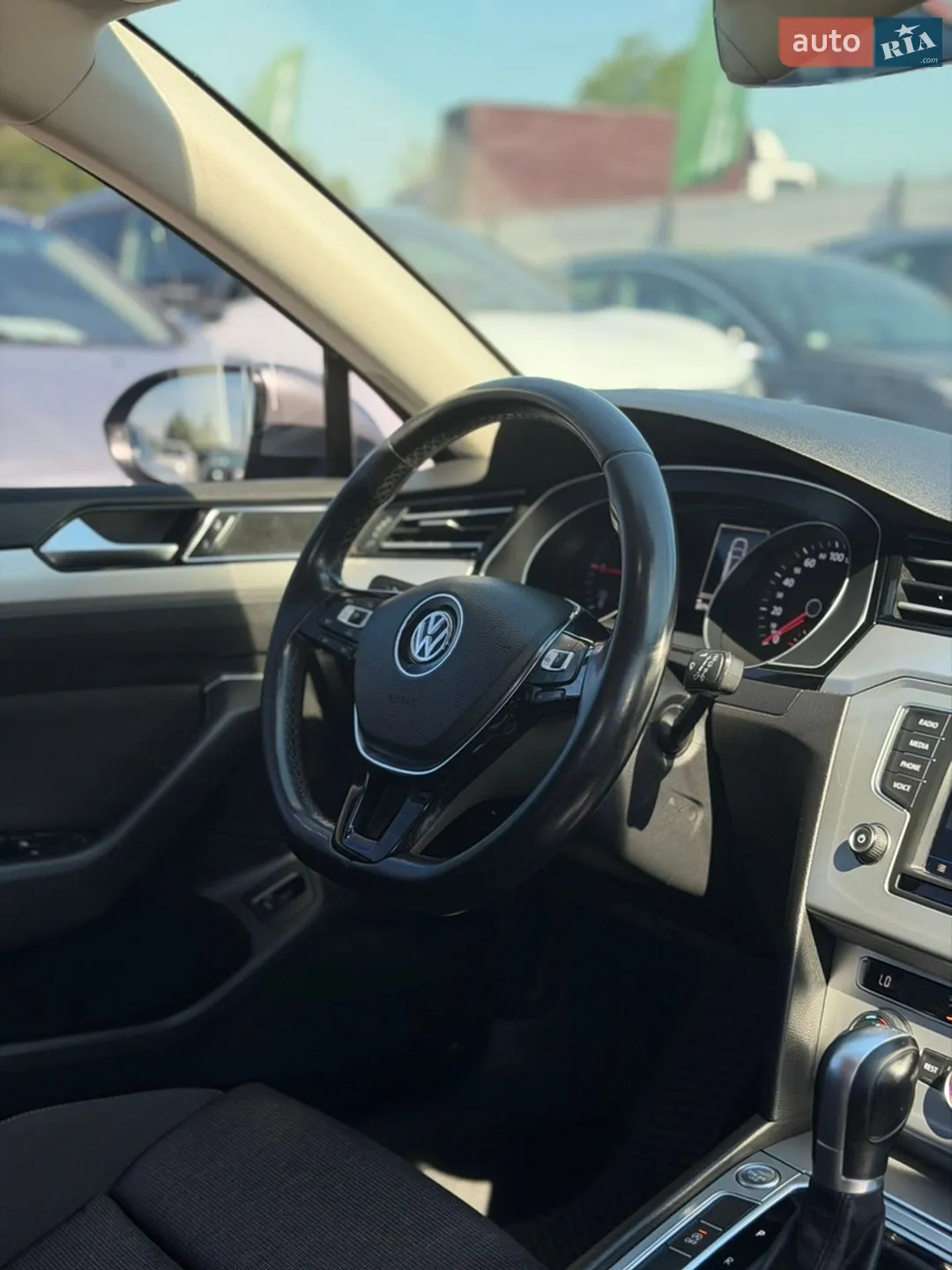 2016 Volkswagen Passat - мініатюра 34