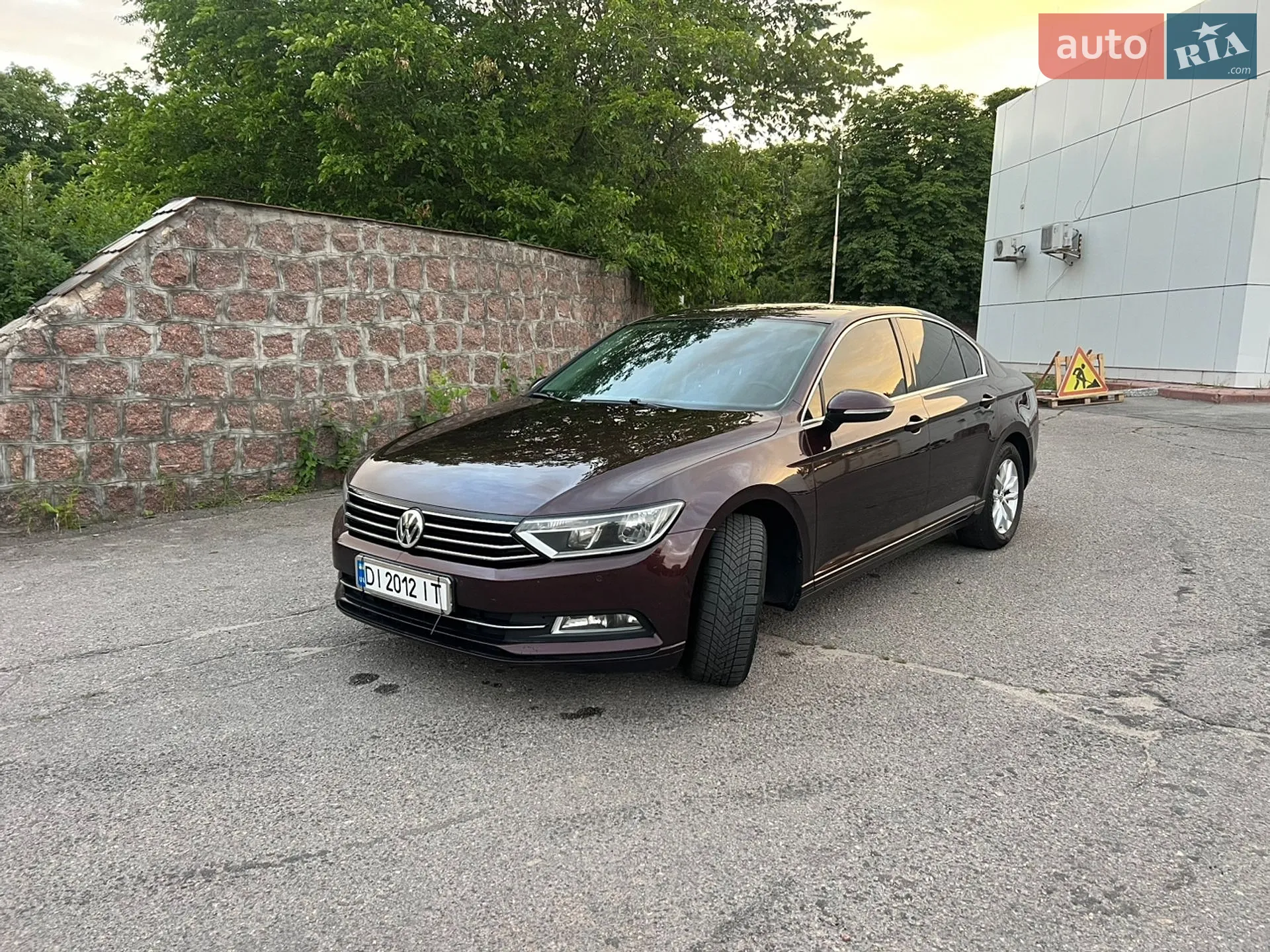 2016 Volkswagen Passat - мініатюра 2