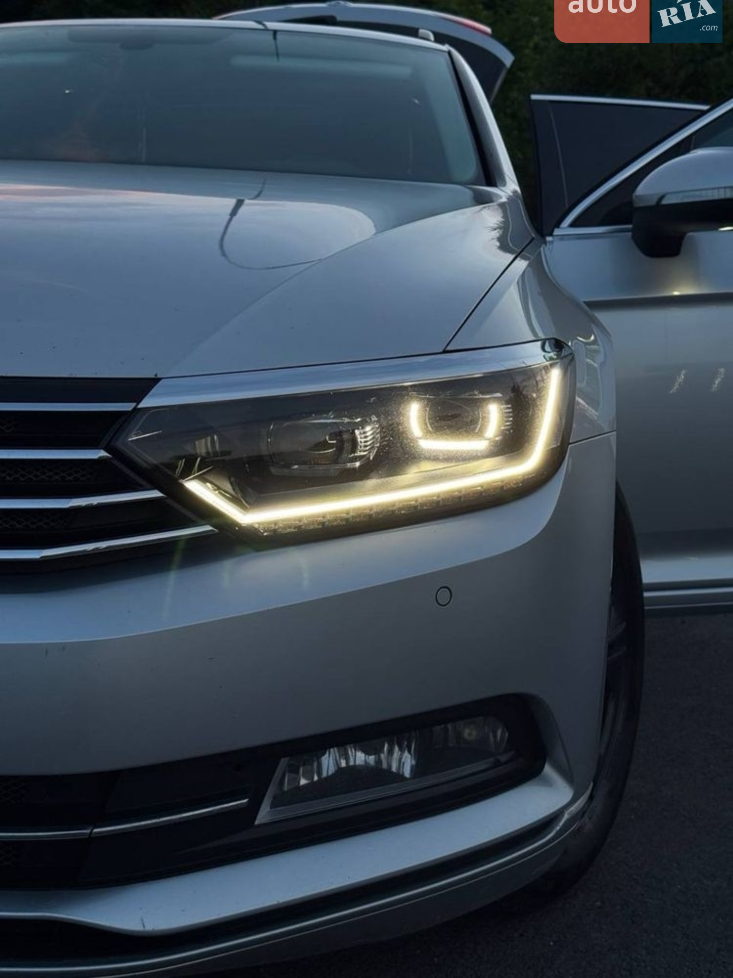 Volkswagen Passat 2015 VIN WVWZZZ3CZGP018956 фото оголошення 4 з 5