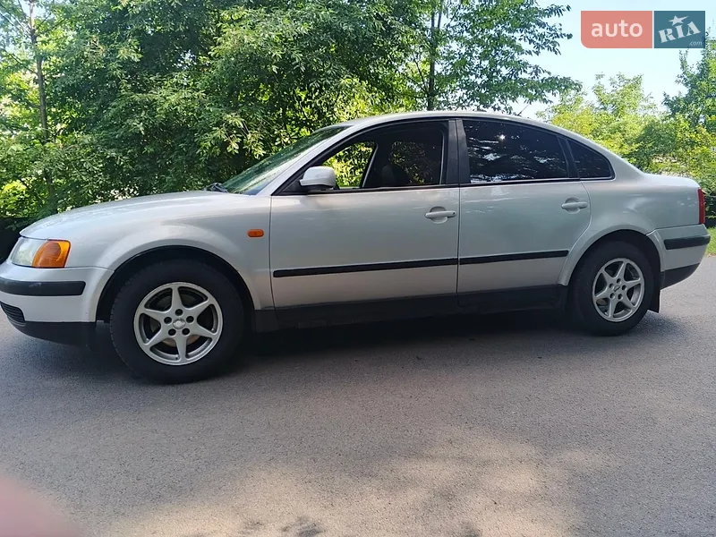 Volkswagen Passat 1997 VIN WVWZZZ3BZWP083301 фото оголошення 3 з 34