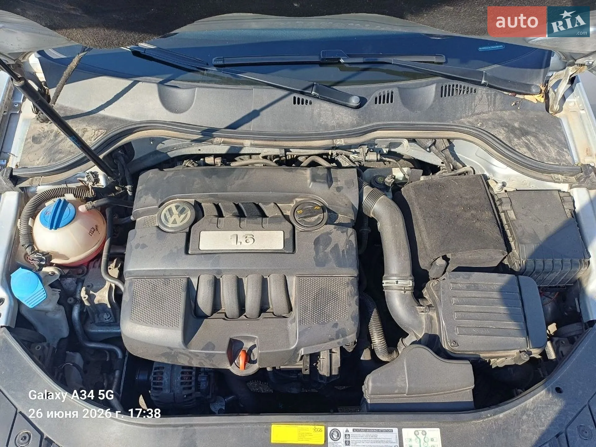 2010 Volkswagen Passat - мініатюра 8