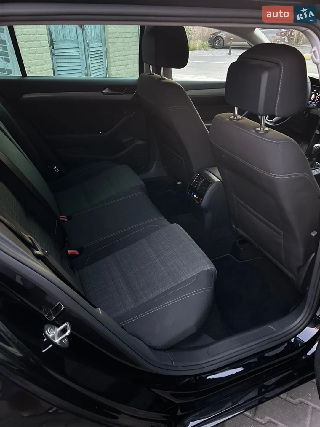 2022 Volkswagen Passat - мініатюра 33
