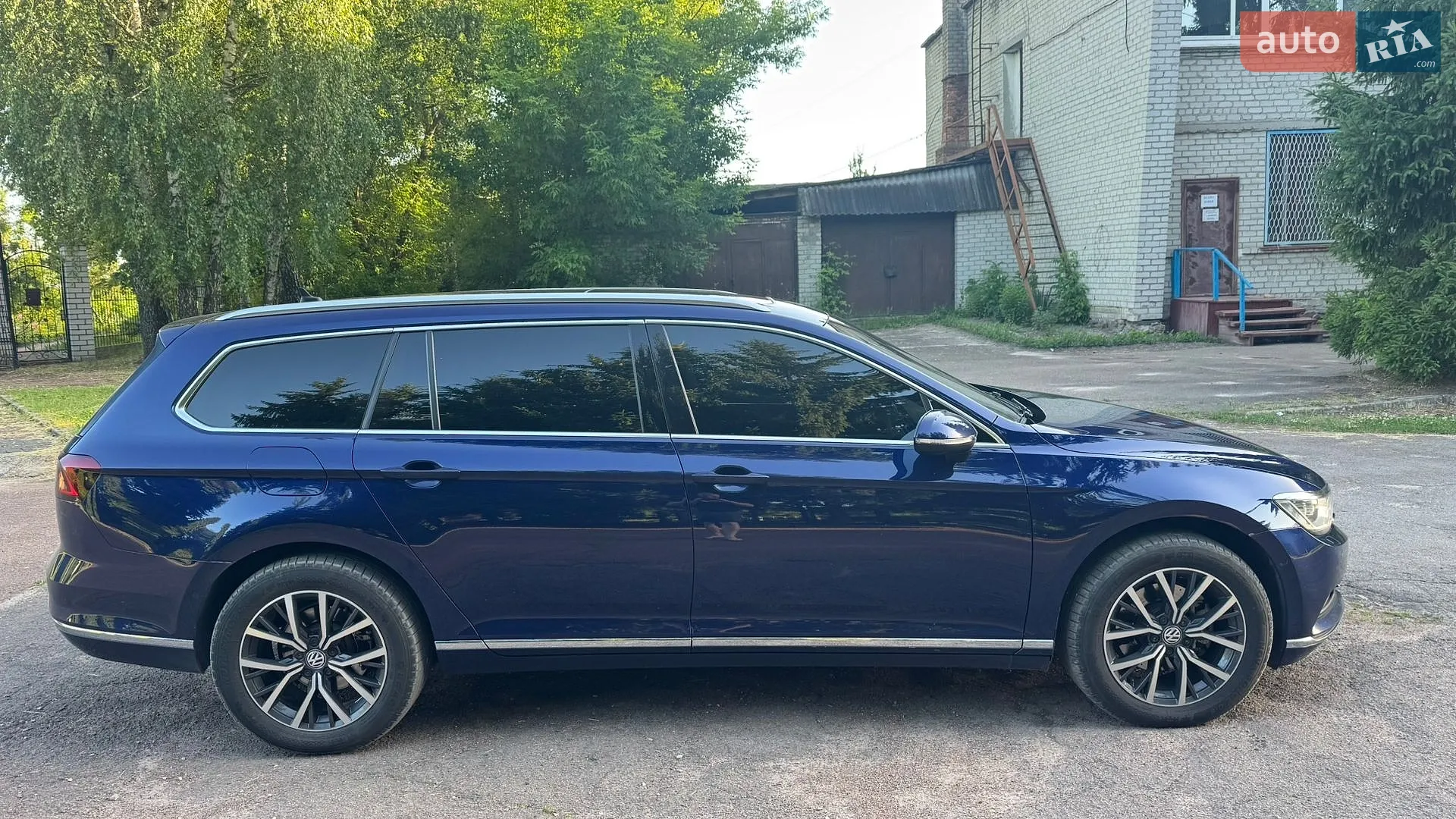 Volkswagen Passat 2019 VIN WVWZZZ3CZKE076451 фото оголошення 4 з 18