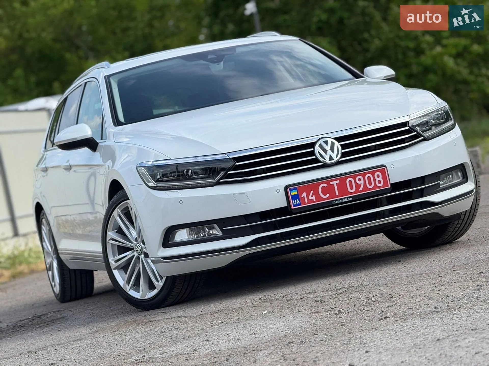 2015 Volkswagen Passat - мініатюра 2