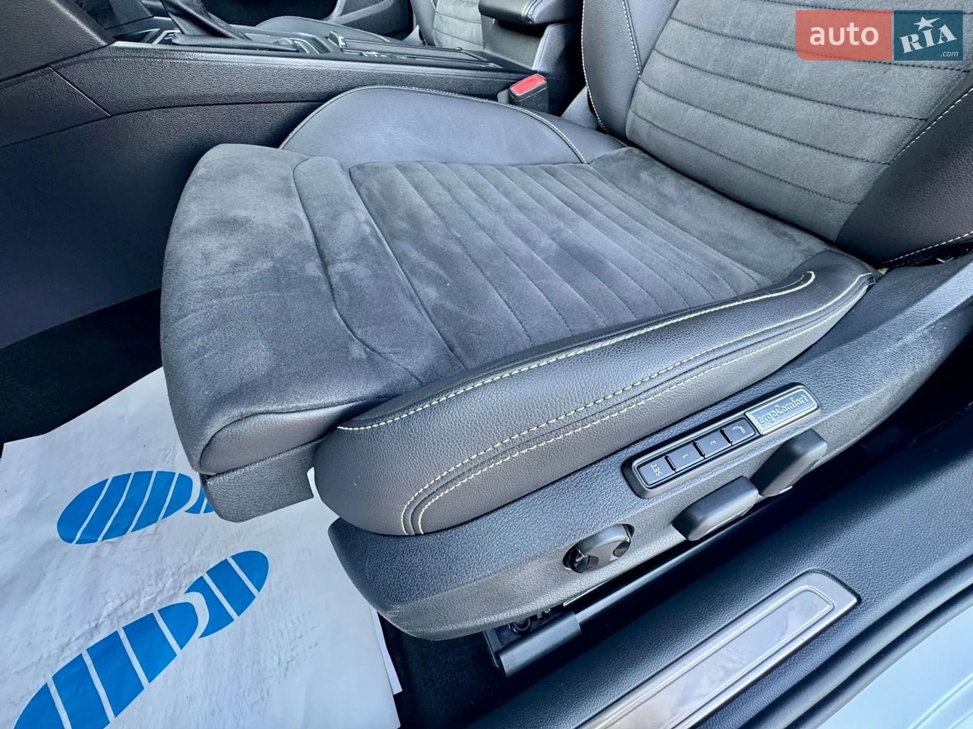 2022 Volkswagen Passat - мініатюра 42