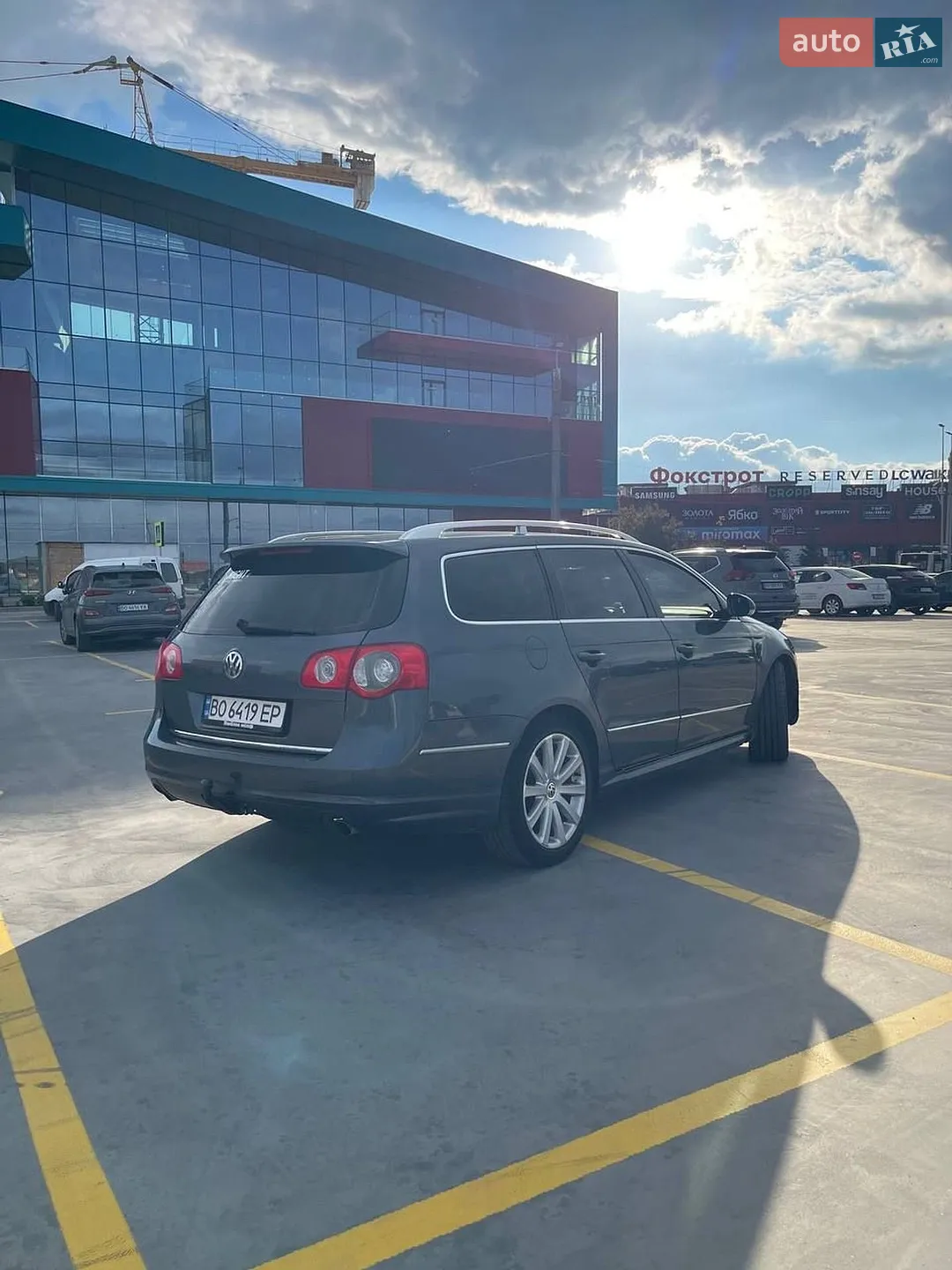 2010 Volkswagen Passat - мініатюра 4