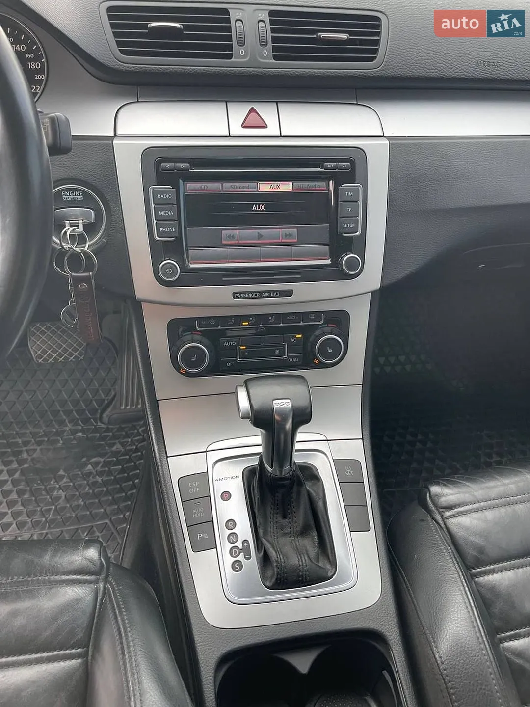 2010 Volkswagen Passat - мініатюра 7