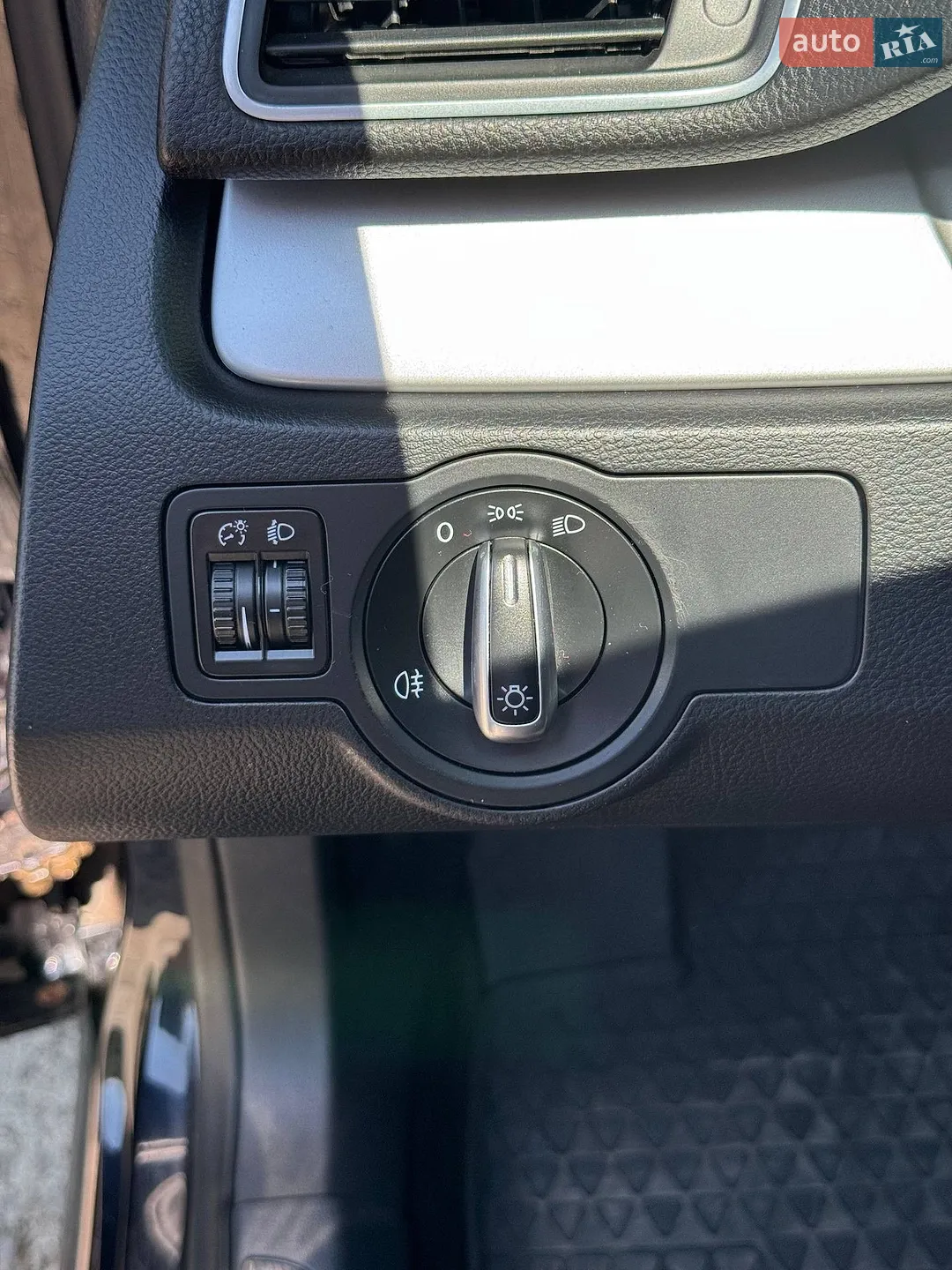 2013 Volkswagen Passat - мініатюра 25