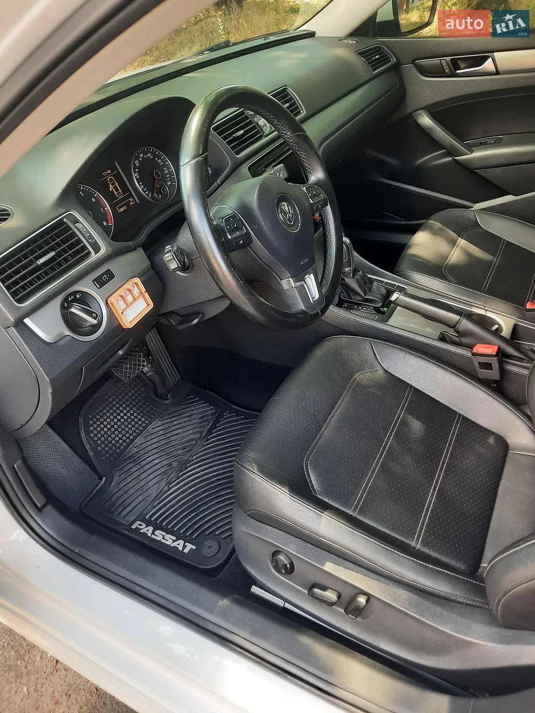 2014 Volkswagen Passat - мініатюра 23