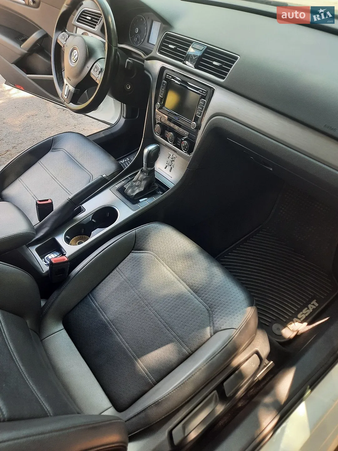 2014 Volkswagen Passat - мініатюра 28