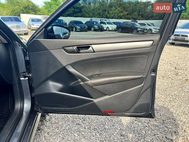 Volkswagen Passat 2012 VIN 1VWAP7A38CC050534 фото оголошення 21 з 66