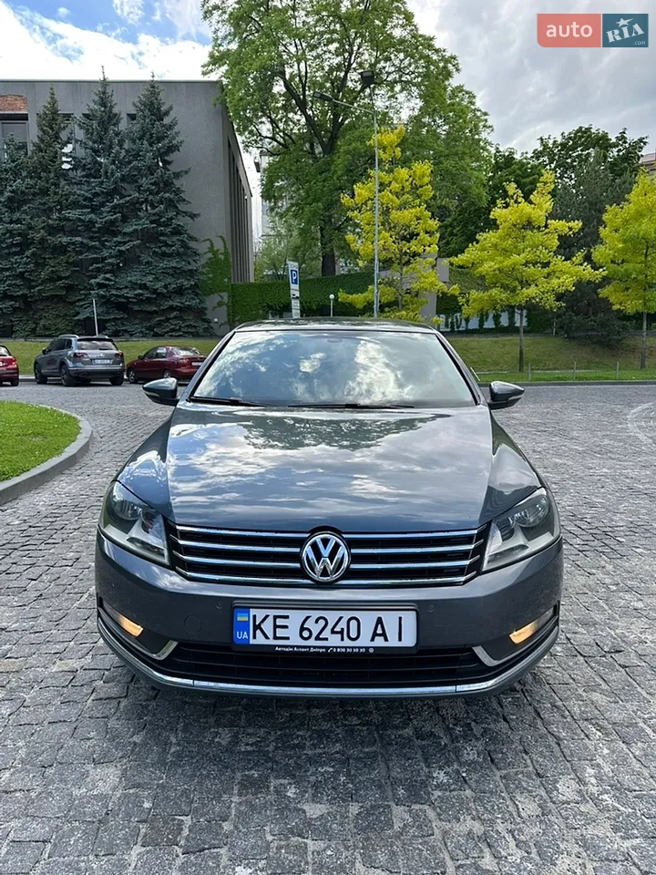 2012 Volkswagen Passat - мініатюра 25