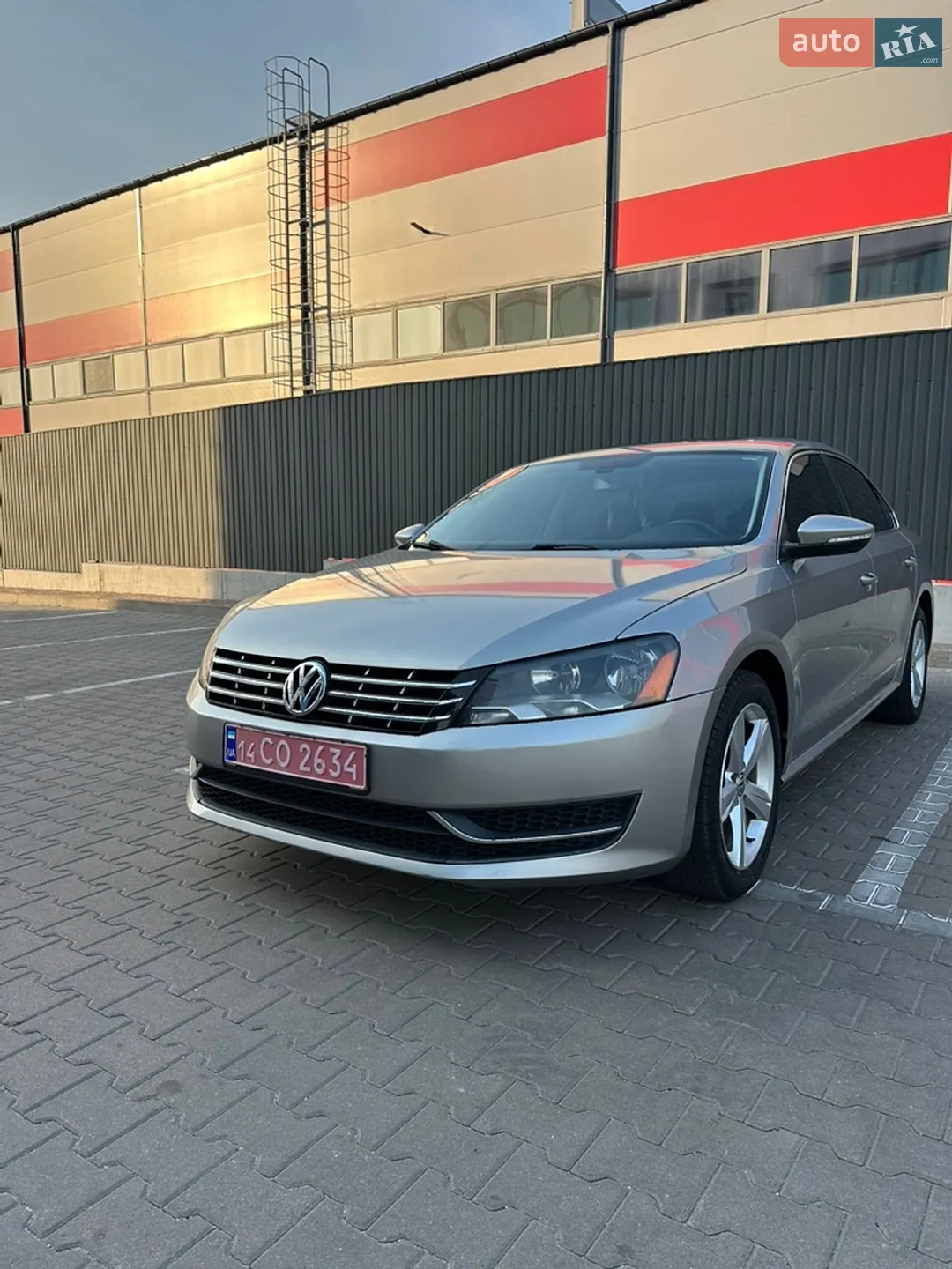 2012 Volkswagen Passat - фото 1
