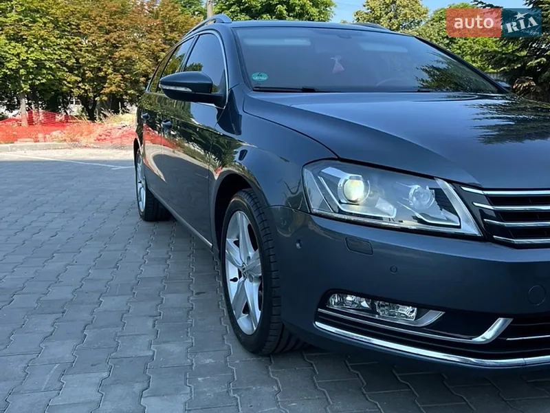 Volkswagen Passat 2011 VIN WVWZZZ3CZCE100928 фото оголошення 3 з 67