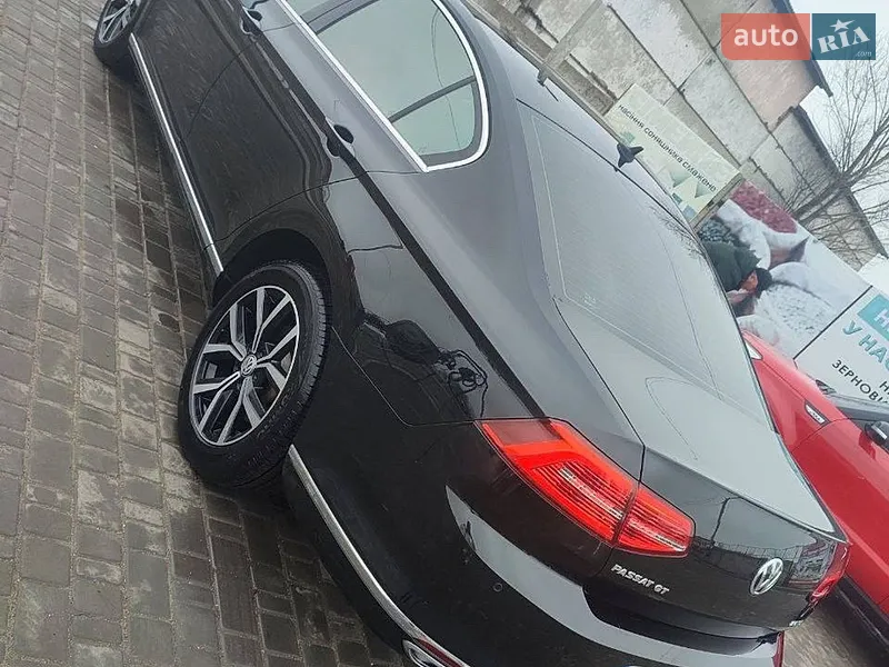 Volkswagen Passat 2017 VIN WVWZZZ3CZJE128951 фото оголошення 8 з 48