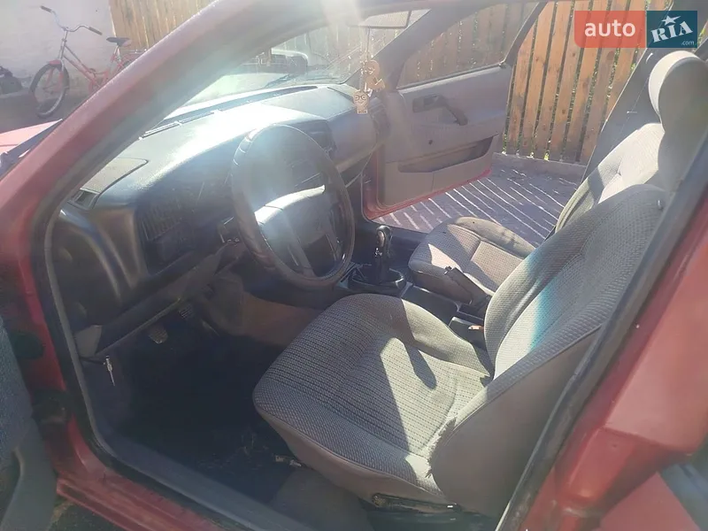 Volkswagen Passat 1992 VIN WVWZZZ31ZNE056924 фото оголошення 8 з 51
