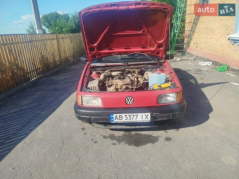 Volkswagen Passat 1992 VIN WVWZZZ31ZNE056924 фото оголошення 13 з 51