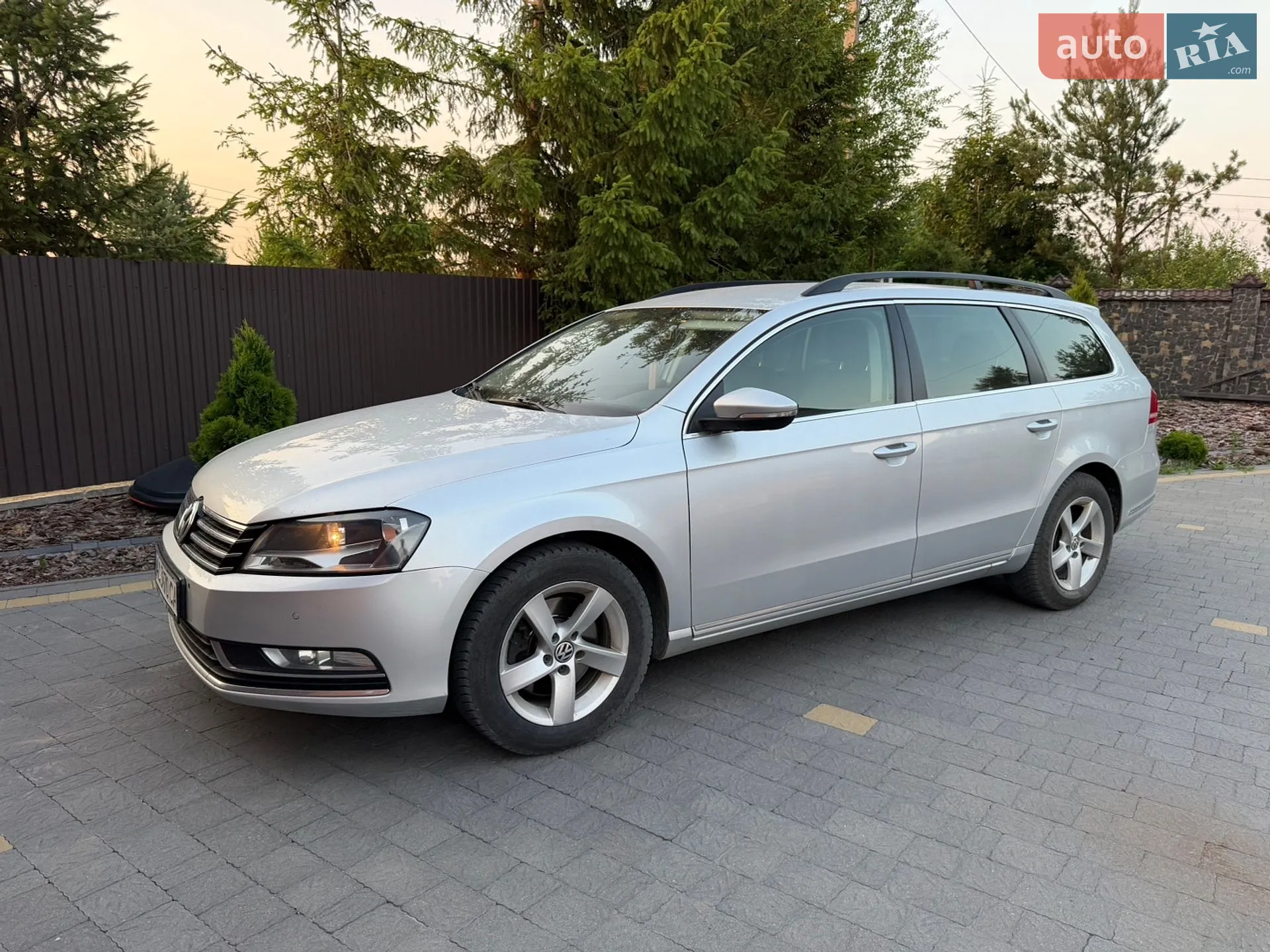 Volkswagen Passat 2012 VIN WVWZZZ3CZDE006607 фото оголошення 2 з 6