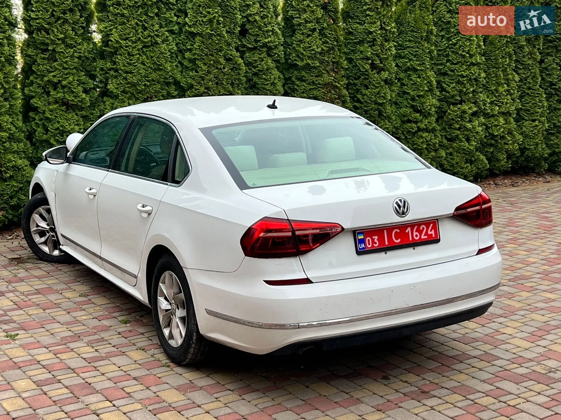 2017 Volkswagen Passat - мініатюра 13