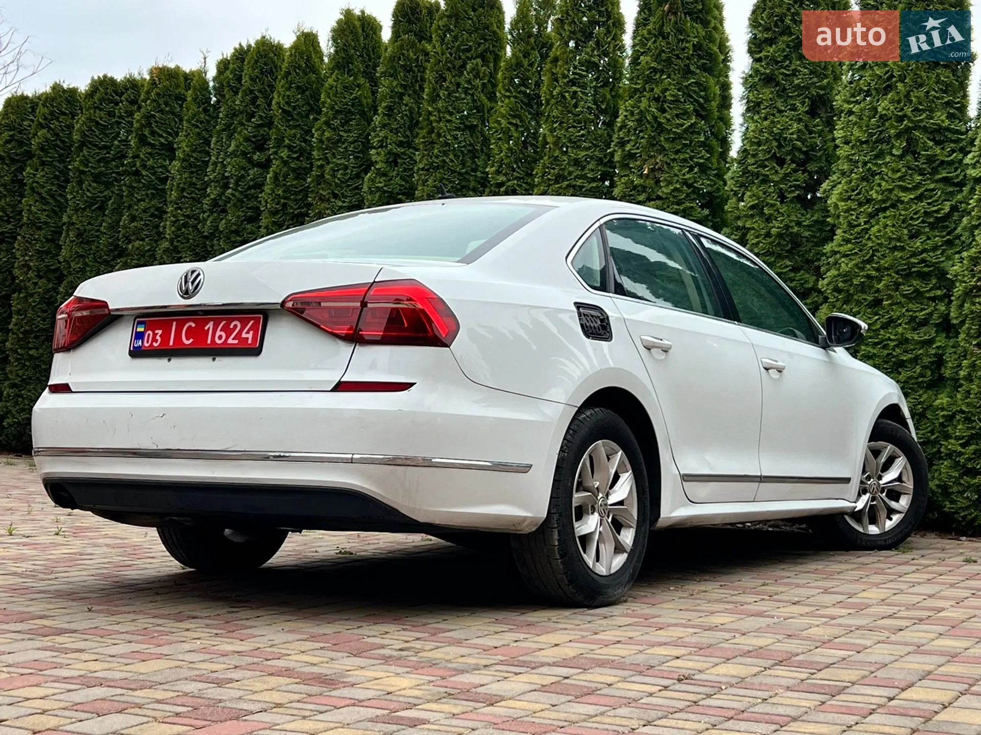 2017 Volkswagen Passat - мініатюра 18