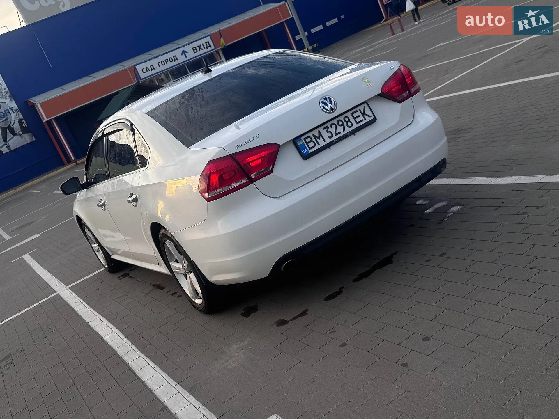 2012 Volkswagen Passat - мініатюра 2
