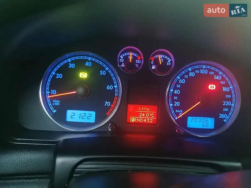 Volkswagen Passat 2001 VIN WVWZZZ3BZ2E155195 фото оголошення 8 з 46