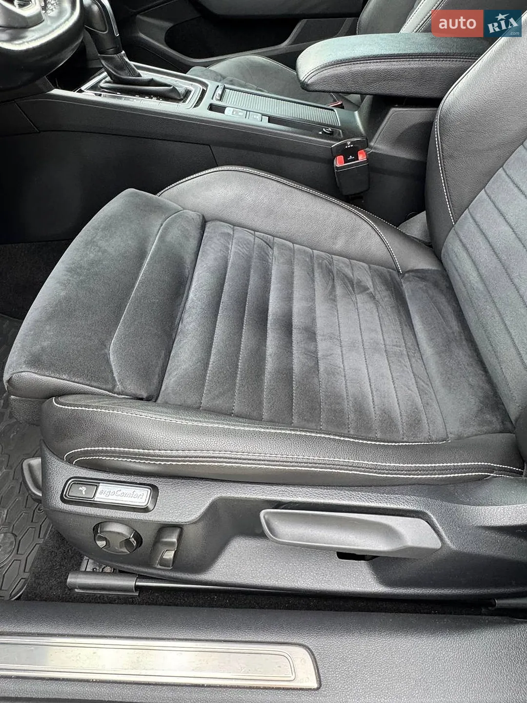 2019 Volkswagen Passat - мініатюра 12