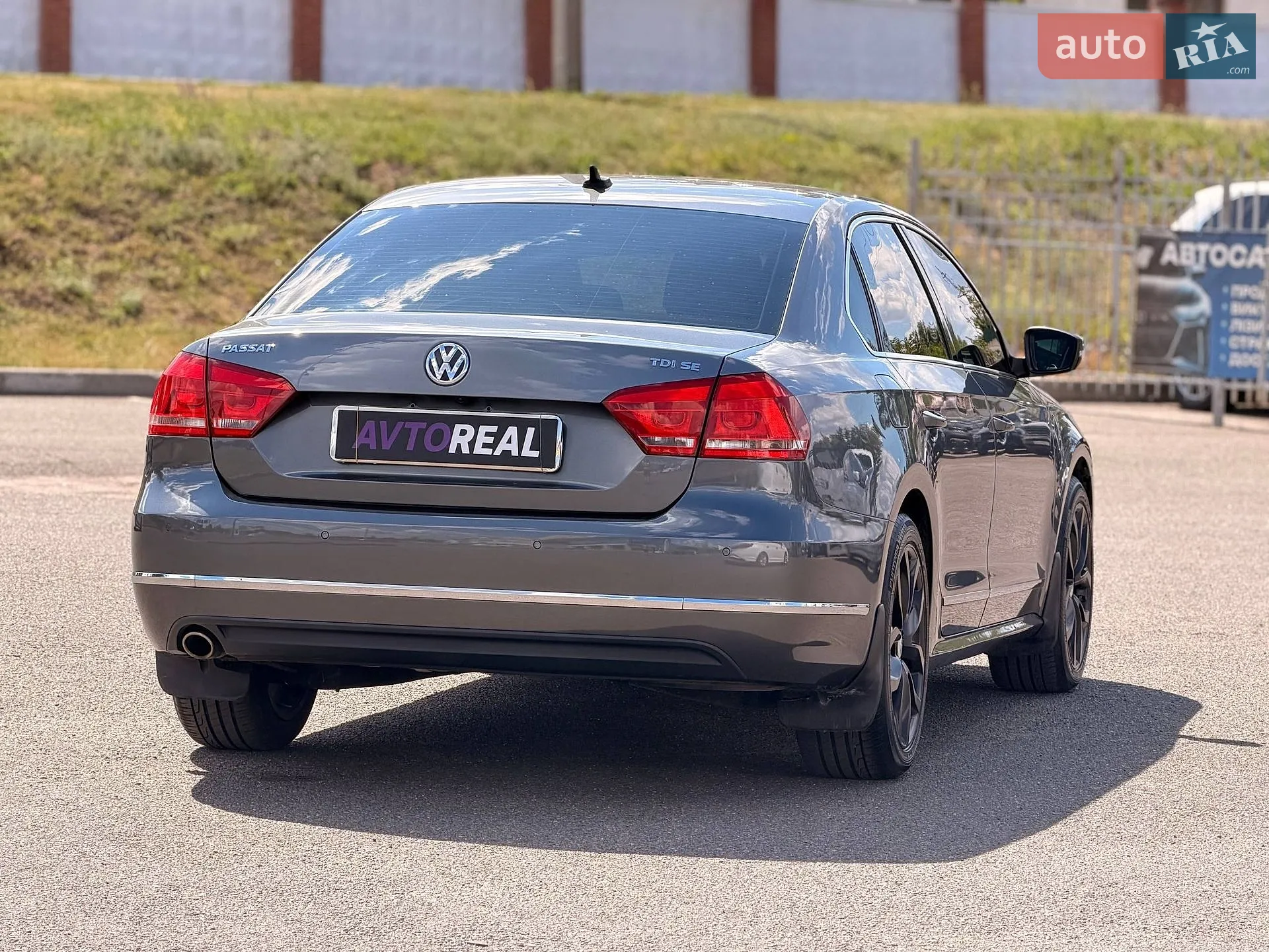 2015 Volkswagen Passat - мініатюра 16