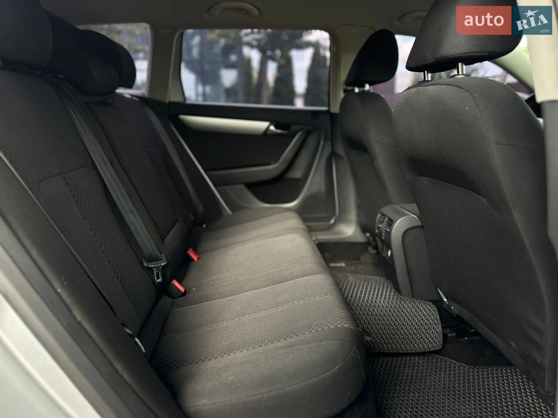 2013 Volkswagen Passat - мініатюра 27